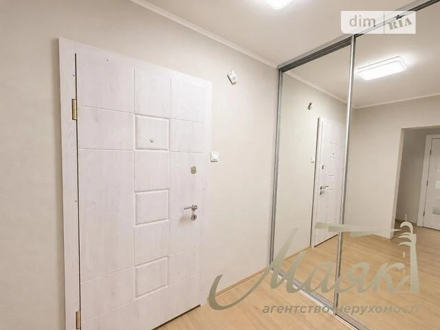 Продаж 1к квартири 48 кв. м на пров. Ясинуватський 11 • ID 3