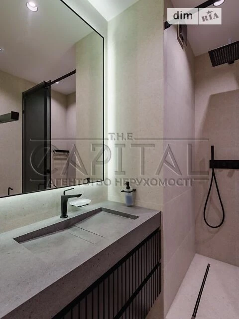 Sale of a 5-room apartment of 158 sq. m. on Mytropolyta Vasylya Lypk Street
