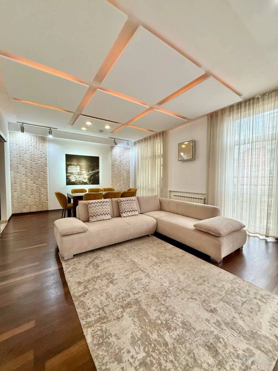 3-комнатная квартира, 160 кв.м