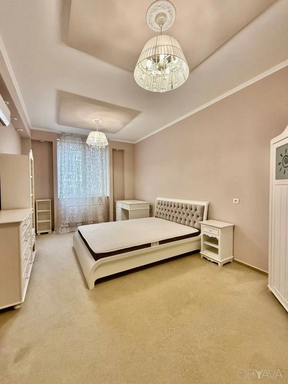 3-комнатная квартира, 160 кв.м