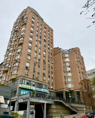 3-комнатная квартира, 160 кв.м