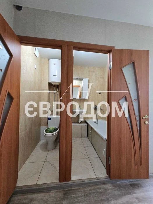 Продам 2к.квартиру на Алексеевке