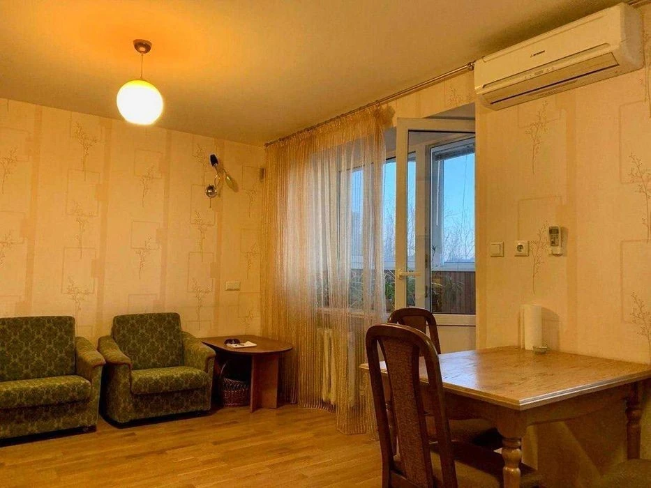 BARGAIN! Apartment for sale 2k 72m Novatoriv st. 9, Dniprovskyi