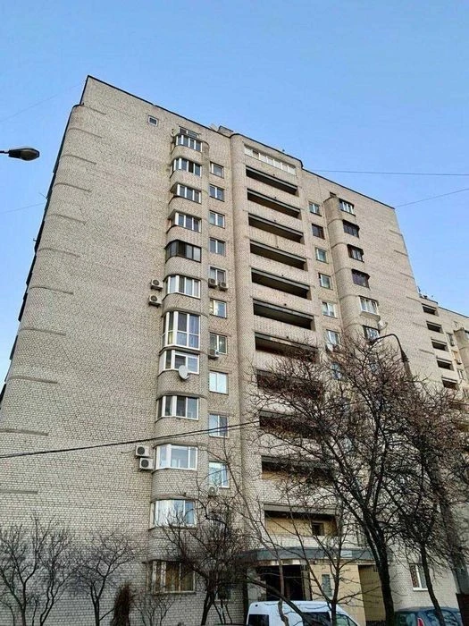 BARGAIN! Apartment for sale 2k 72m Novatoriv st. 9, Dniprovskyi