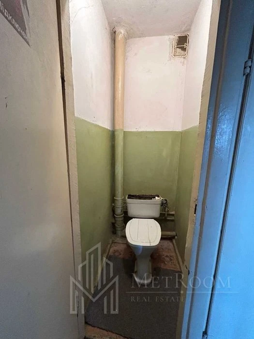 продаж 2 кімнатної квартири Деснянський р-н, вул. Бальзака