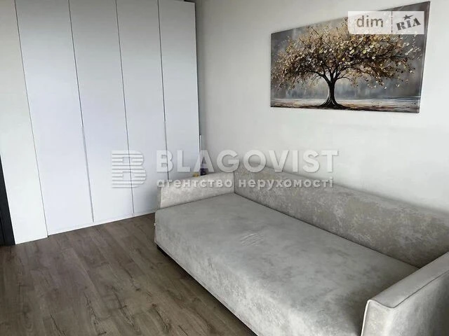 Продаж 2к квартири 62 кв. м на вул. Князя Романа Мстиславича