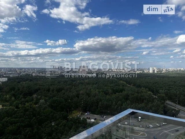 Продаж 2к квартири 62 кв. м на вул. Князя Романа Мстиславича