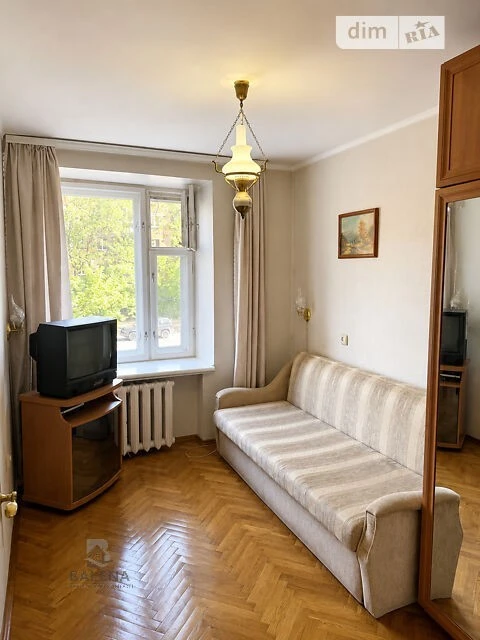 Продаж 2к квартири 41 кв. м на вул. Вінстона Черчилля 29 • I