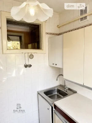 Продаж 2к квартири 41 кв. м на вул. Вінстона Черчилля 29 • I