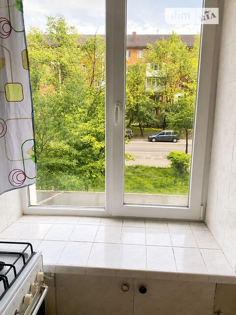 Продаж 2к квартири 41 кв. м на вул. Вінстона Черчилля 29 • I