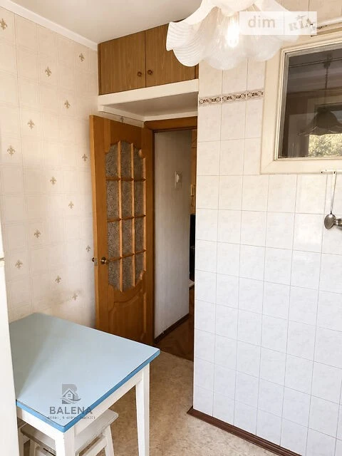 Продаж 2к квартири 41 кв. м на вул. Вінстона Черчилля 29 • I