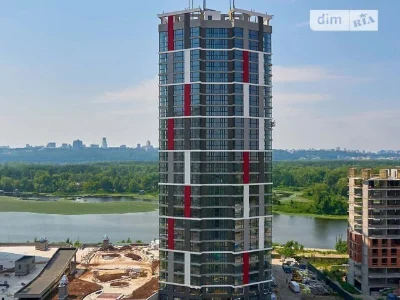 Sale of 1-room apartment 100.6 sq. m. on Yevhena Malanyuka St. 101 •
