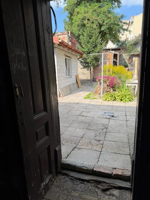 Продаж 1 кімнатна квартира  вул. Личаківська,ближній центр,р
