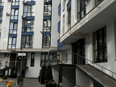Квартира. Київ, Центральна вул.