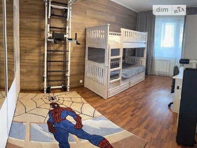 Продаж 3к квартири 76 кв. м на шосе Харківське 146 • ID 3477