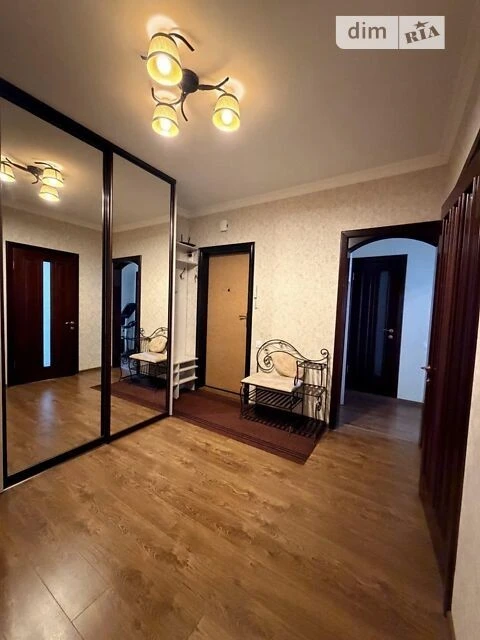 Продаж 3к квартири 76 кв. м на шосе Харківське 146 • ID 3477