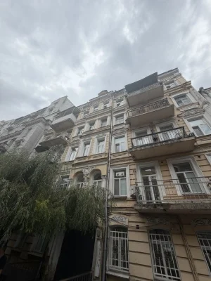 Оренда 3-к кв 80 м2 Золоті Ворота Університет Франка буд. 20