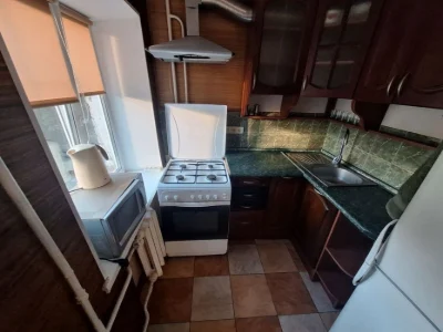Оренда 3-кімнатна квартира, метро Голосіївська