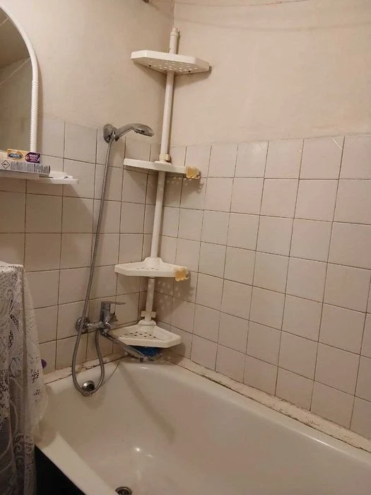 Продам полдома, ул. Хасановская