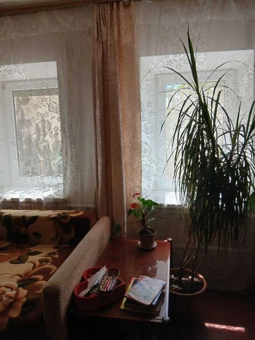 Продам полдома, ул. Хасановская