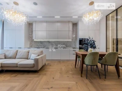 Sale of 3-room apartment 83.6 sq. m. on Ioanna Pavla II st. 12 • I