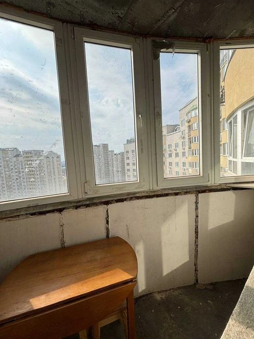 Продаж Дніпровська Набережна 19-В Осокорки Позняки River Mal