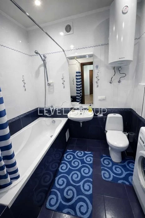 Продаж просторої 1к квартири 59м² ЖК Голосіїво, Метро, з ГЕН