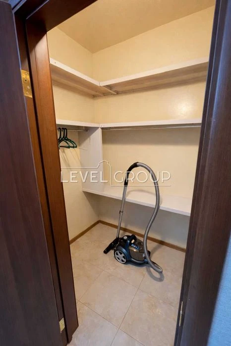Продаж просторої 1к квартири 59м² ЖК Голосіїво, Метро, з ГЕН