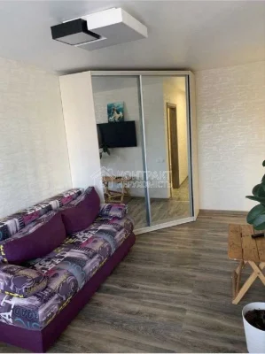 Продаж 2 кім. квартири, Павлово поле.