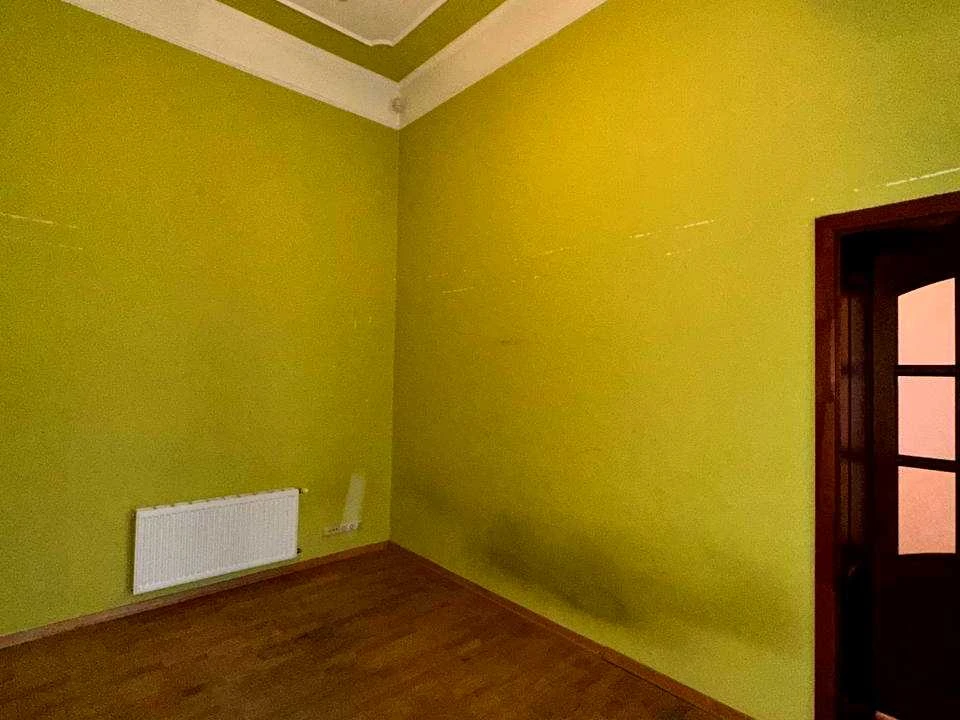 Квартира. Львів, Свободи просп. ()