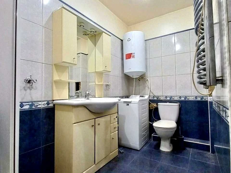 Квартира. Київ, Борщагівська вул.