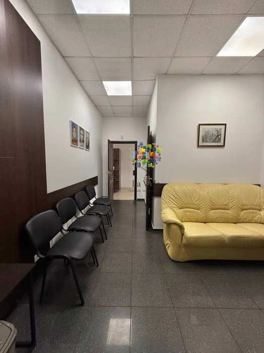 Продаж 2кімн, Центр, Львівська Площа, Січових стрільців 10,