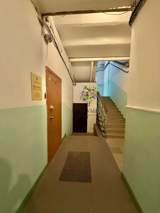 Продаж 2кімн, Центр, Львівська Площа, Січових стрільців 10,