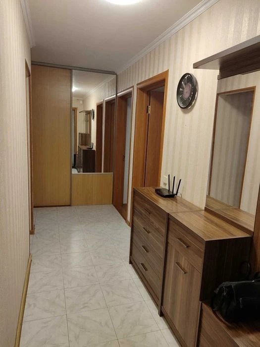 Продаж 3к квартири, метро Мінська-5 хв пішки, Левка Лукяненк
