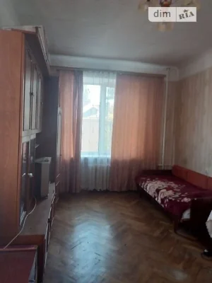 Продаж кімнати 28 кв. м на вул. Васильківська 27 • ID 347736