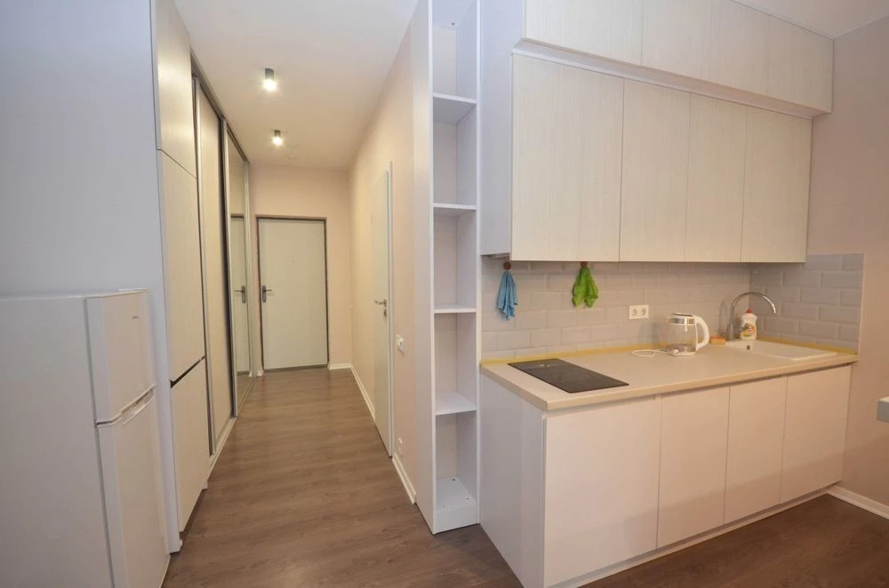 Продам 1к, ЖК Метрополія, метро Вирлиця, з ремонтом та мебля