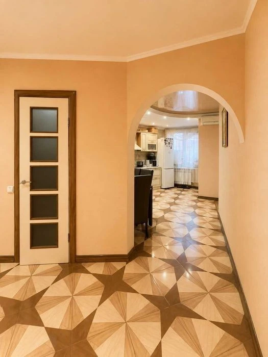 Київ Академмістечко продам 2к квартиру з ремонтом 84 м² без