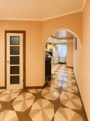 Київ Академмістечко продам 2к квартиру з ремонтом 84 м² без
