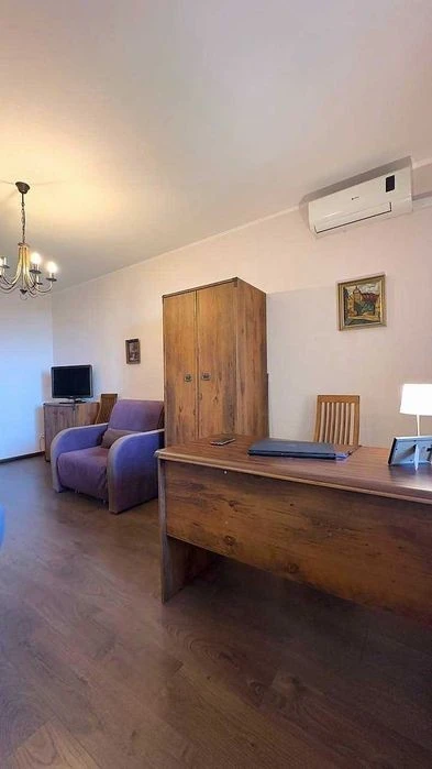 Продаж 3-х кімн квартири з ремонтом метро Позняки Григоренка