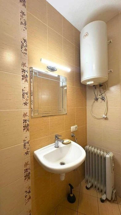 Продаж 3-х кімн квартири з ремонтом метро Позняки Григоренка