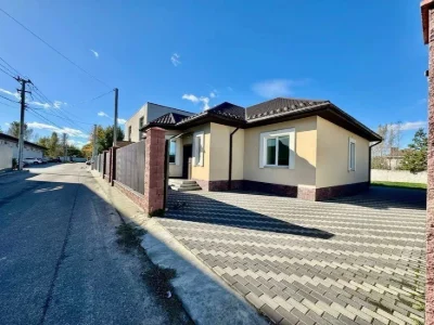 Оренда будинку 120 м², Святищенська вул.