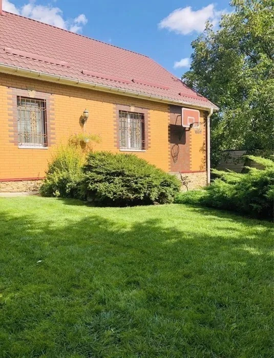 Оренда будинку 145 м², Совська вул.