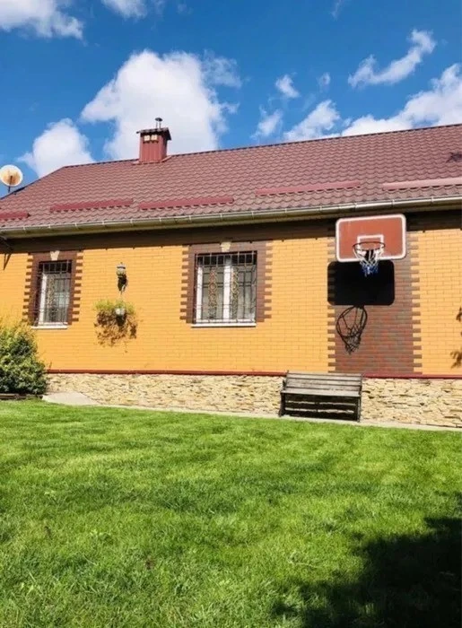 Оренда будинку 145 м², Совська вул.