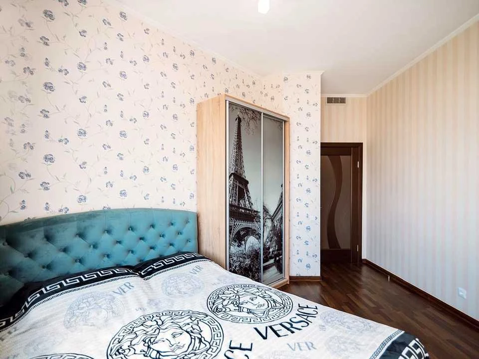 Квартира. Одеса, Добровольців вул. (Маршала Говорова)