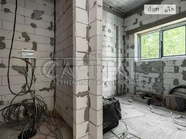 Продаж 2 поверхового будинку з ділянкою на 24 сотки, 295 кв.