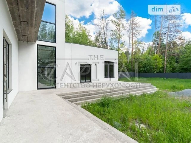 Продаж 2 поверхового будинку з ділянкою на 24 сотки, 295 кв.