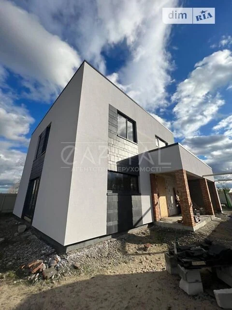Продаж 2 поверхового будинку з ділянкою на 8 соток, 213 кв.