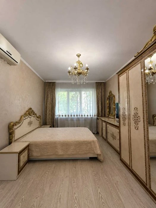 Продам 5-комнатную квартиру со своим АГВ на Таирова! Ильфа и