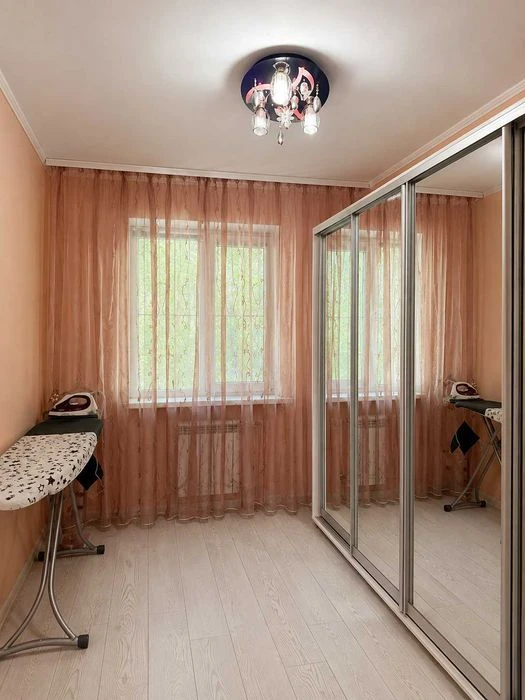 Продам 5-комнатную квартиру со своим АГВ на Таирова! Ильфа и