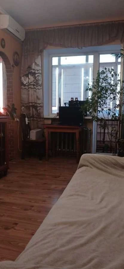 1-room apartment for sale 28.5 m², Povitroflotskyi Avenue.